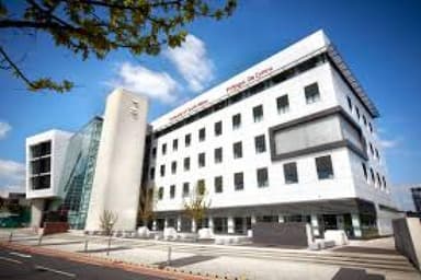 University of South Wales (USW)